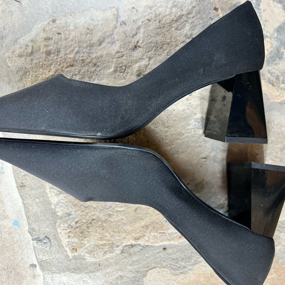 Zara Block Heel Black fabric pumps. SZ 7.5 - Picture 5 of 8